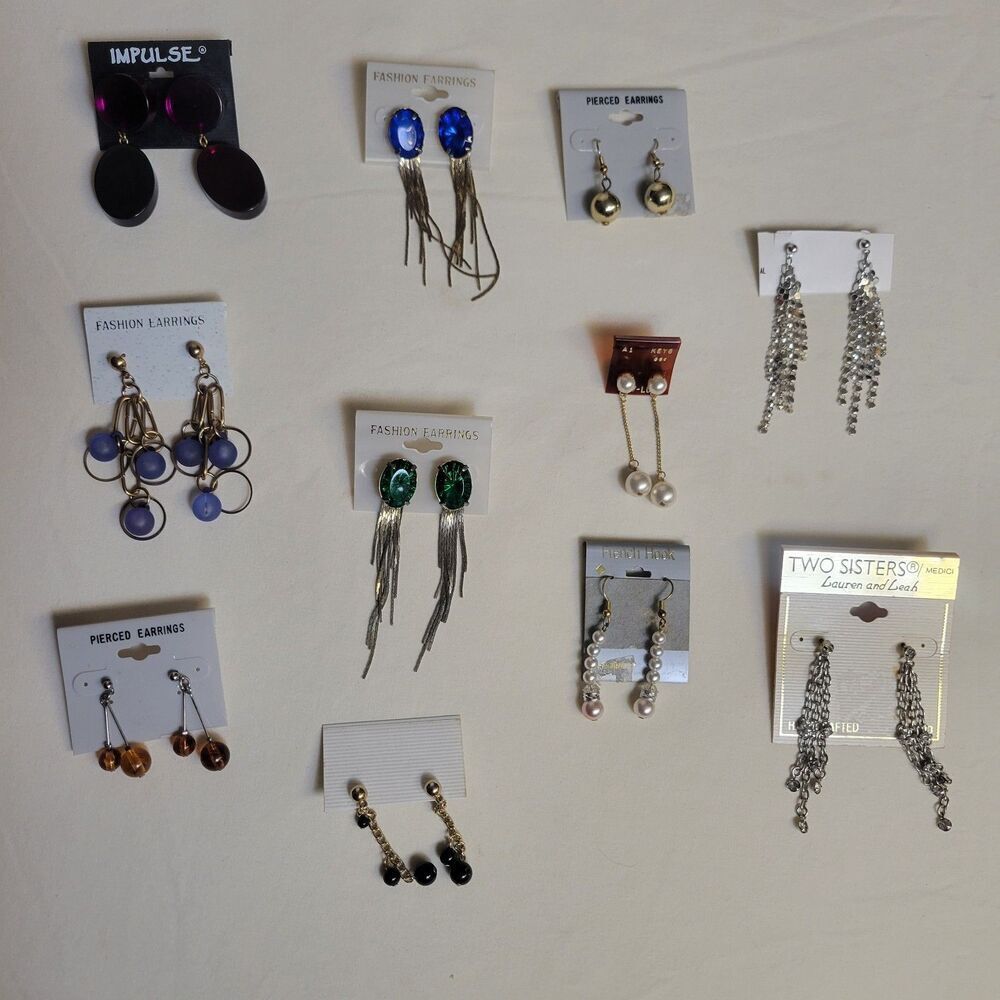 Lot of 11 Pair /Earrrings Vintage Dangle, Colorful, Party Eye catching Jewelry